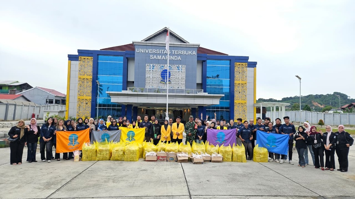 BERBAGI TAKJIL RAMADHAN UNIVERSITAS TERBUKA SAMARINDA